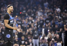 Banchero y Bane anotaron 25 puntos cada uno, y Orlando cedió una ventaja de 17 puntos antes de ganar y tomar ventaja en la serie