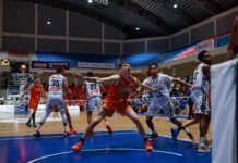 Marineros logra su segunda victoria con cinco jugadores en cifras dobles