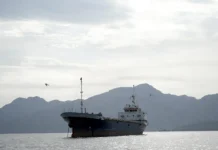 EE.UU. empezará a bloquear el tráfico marítimo en los puertos iraníes este lunes