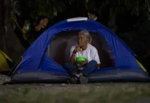 Familias cumplen 90 días de vigilia en Venezuela por la liberación de presos políticos