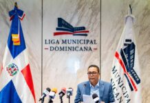 Víctor D’Aza resalta necesidad de camiones compactadores