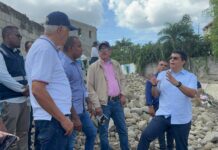 Fellito Suberví inspecciona trabajos en cañadas Guajimía y Los Girasoles