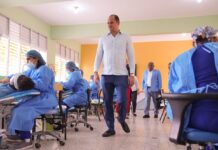 El INABIE interviene Sabana Perdida con jornada de salud en beneficio de más de 1,000 estudiantes