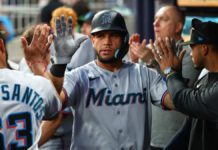 Marlins apabullan a Braves para cortar racha de tres derrotas