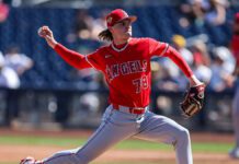 Angelinos dejan en el terreno a Marineros en extras tras debut de Klassen en G.L.