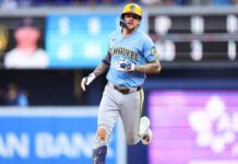 Cerveceros superan a Marlins