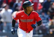 Con 2 HR en la jornada, Ramírez asciende en otra lista histórica de Cleveland