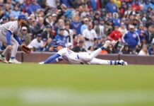 Cachorros dejan en el terreno a Mets en extras y ganan su quinto juego al hilo