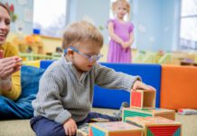 Deficiencias nutricionales afectan el desarrollo de niños con TEA