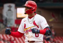 Un sólido bullpen fija la mesa para que Winn decidiera triunfo sobre Mets en extras