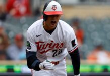 Mellizos barren a Tigres