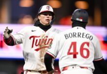 Keaschall pega jonrón de 2 carreras y Twins resisten para vencer a Tigers