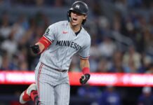 Gray sigue ganando protagonismo con jonrón ante Scherzer en paliza sobre Azulejos