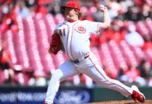 Andrew Abbott lanza seis sólidos innings en triunfo de Rojos que ganan la serie