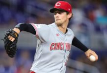 Hits de De La Cruz y jonrón de Stephenson dan triunfo a Reds ante Marlins