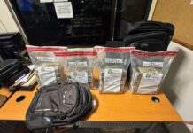 DNCD arresta a suizo y francesa con 37 paquetes de cocaína en el AILA