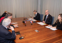 Presidente Abinader sostiene reuniones con Isaac Herzog y Christopher Landau