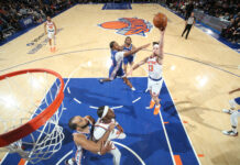 Los Knicks propinan una nueva paliza, ahora a los 76ers y se adelantan en la serie