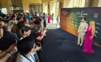 Inician los XIII Premios Platino Xcaret; entregando sus estatuillas a 21 categorías