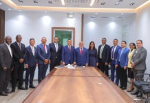 Diputados y miembros de la Superintendencia de Bancos tratan proyecto de ley que regula el embargo retentivo