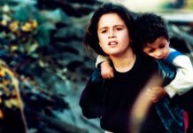Cine Club del Centro León en Santiago presenta la película Las tortugas pueden volar (Lakposhta Parvaz Mikonand)