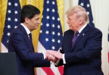 Trump preside juramento de Kevin Warsh como líder de una Fed “totalmente independiente”