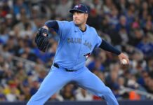 Corbin da una clase magistral para superar a Skenes en un duelo de pitcheo en Toronto