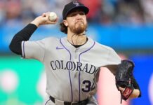 Troy Johnston conecta hit de la ventaja en la 11ma y Rockies vencen a Phillies