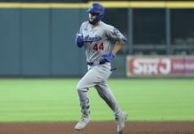 Pagés pega 3 HR y brilla con el guante en paliza de Dodgers vs. Astros