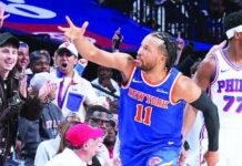 Jalen Brunson anota 33 y los Knicks derrotan a Sixers y colocan la serie 3-0