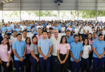 Abinader sostiene encuentro con 350 estudiantes en San José de Ocoa