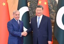 Xi recibe a primer ministro pakistaní en medio de posibles avances en el acuerdo con Irán