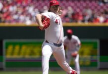 Abbot silencia a Astros para que Rojos se llevaran serie en casa