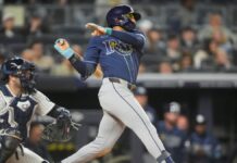 Rays logran quinta victoria consecutiva con una remontada en la 8va entrada en el Bronx