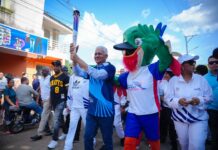A pedales y galopes terminó gira de la llama Santo Domingo 2026 en el Cibao