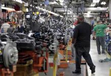 La producción industrial en EE.UU. crece ligeramente un 0,1 % en mayo