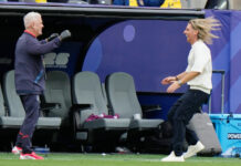 Ecuador se clasifica al vencer 2-1 a Alemania con gol de Plata a los 71 minutos
