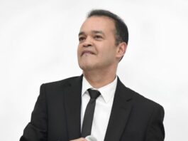 Artistas dominicanos expresan pesar por la muerte de Alex Bueno