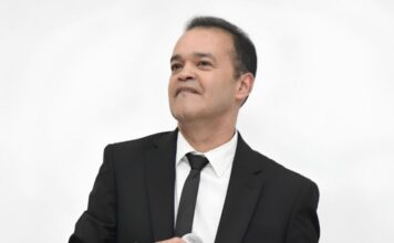 Artistas dominicanos expresan pesar por la muerte de Alex Bueno