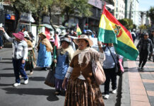 Productores y comerciantes claman por el fin de los bloqueos y la pacificación en Bolivia