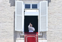 El papa insta a “visitar a los mayores” ante “la dolorosa sensación de ser olvidados”