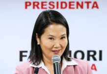 Keiko Fujimori espera ser proclamada como presidenta electa de Perú en los próximos días