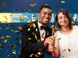 “Iluminada” de Colombia consigue el máximo galardón del Festival Internacional de Cine de Shanghai