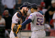 Astros derrotan a Angelinos