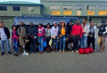 Soldados del Ejército interceptan a cuatro vehículos con 29 haitianos indocumentados en Constanza