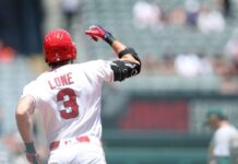 Primer grand slam de Lowe impulsó a Angelinos a amarrar serie contra Atléticos