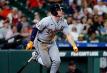Keith se luce con tres bambinazos para impulsar a Tigres sobre Astros