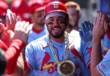 Iván Herrera brilla con dos jonrones en un festival de trueno de los Cardenales