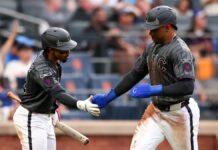 Triples de Lindor y Soto guían a Mets a superar a Phillies y cortar racha de 7 derrotas