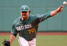 Tolle cuelga siete ceros y guía a Boston a su segundo triunfo sobre Yankees